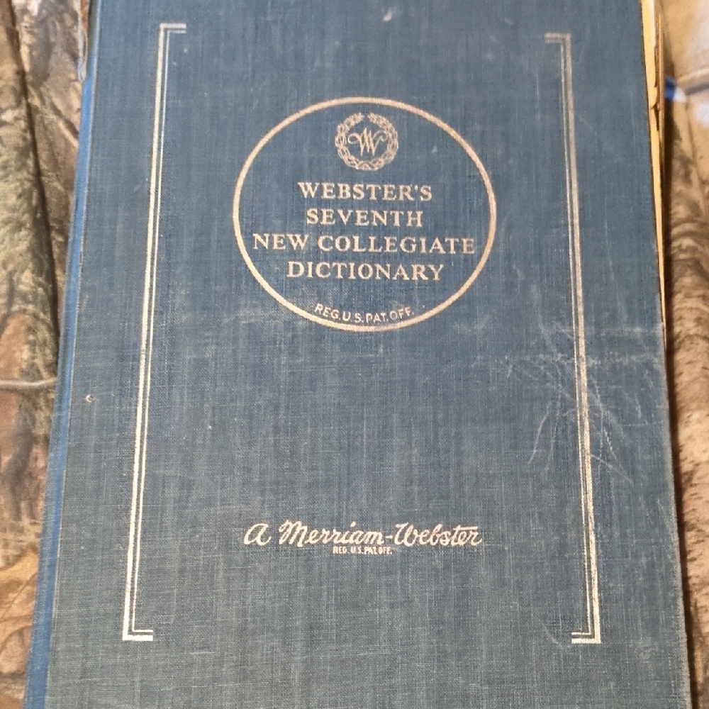Webster's Seventh New Collegiate Dictionary